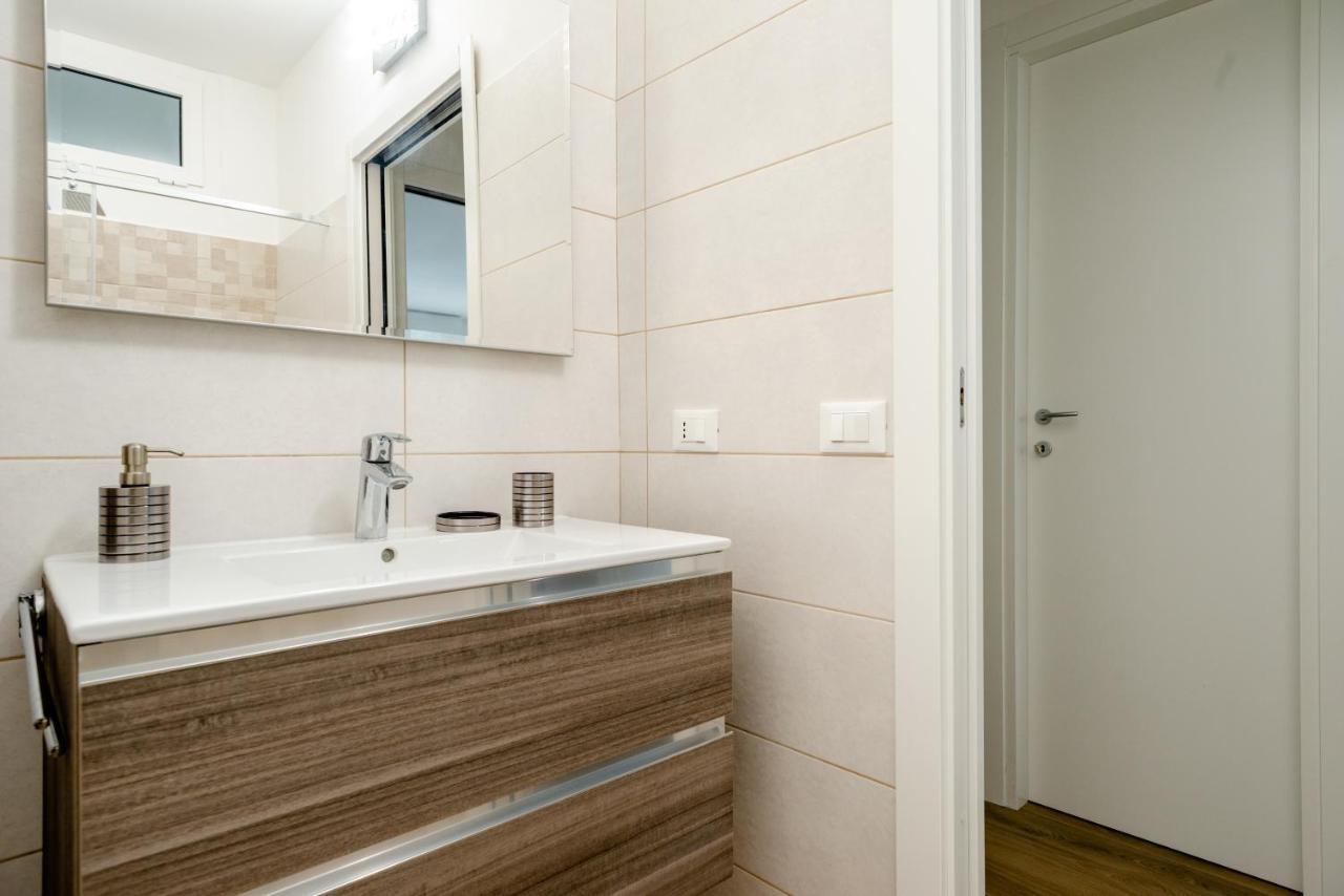 So&Mi Apartamento Sirmione Exterior foto